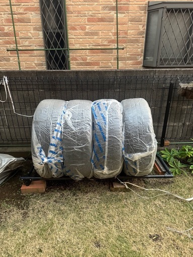 スタッドレスタイヤ