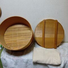 お話し中、木製蒸し器、せいろ？の画像