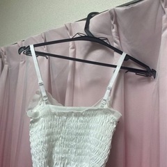 チューブトップの画像