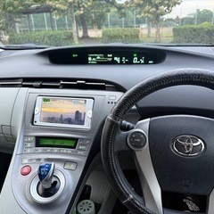 30プリウス後期赤メタリックの画像