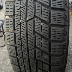 スタッドレスタイヤほいホイールの画像