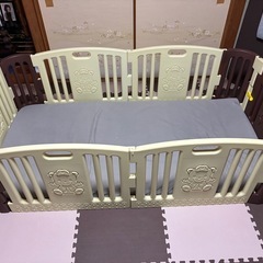 ベビーサークルの画像