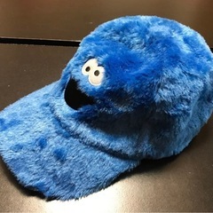 極美品⭐️クッキーモンスター　モコモコキャップ　　の画像