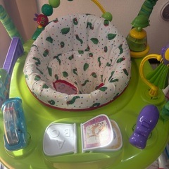 はらぺこあおむし アクティビティジャンパーの画像