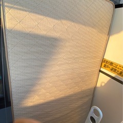 セミダブルマットレスの画像