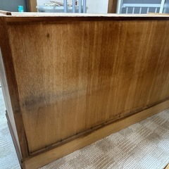 アンティーク調の取っ手つき付き♪引き出し4段の棚 幅約121cmの画像