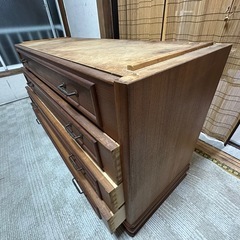アンティーク調の取っ手つき付き♪引き出し4段の棚 幅約121cmの画像