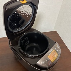 炊飯器 ぞうじ象印の画像