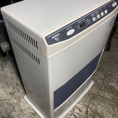 程度良い　サンポット　FF式石油ファンヒーター　内部清掃済み　12年製の画像