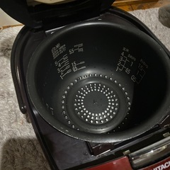 5合タイガー炊飯器　赤の画像
