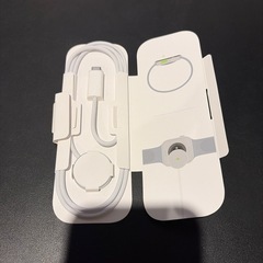 Apple Watch 充電器 ホワイトの画像