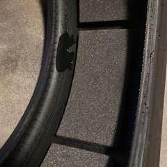 255/35R21 スポンジ付き2本の画像