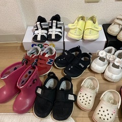 キッズ靴まとめ売りの画像