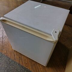 ミニ冷蔵庫の画像