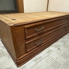 アンティーク調♪引き出し2段の棚 幅約121cmの画像