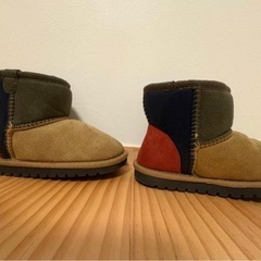 キッズショートブーツ　ムートンブーツ　17.0の画像