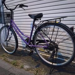 ２６インチのママチャリです。前後タイヤ新品、ＬＥＤオートライト、外装６段ギア付です。の画像