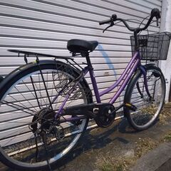 ２６インチのママチャリです。前後タイヤ新品、ＬＥＤオートライト、外装６段ギア付です。の画像