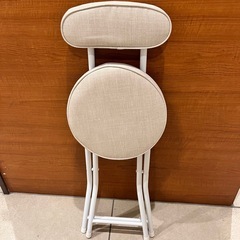 折りたたみチェア 椅子 ホワイト/ベージュの画像