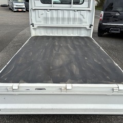 自社ローンあり！ガソリン100リットルプレゼント✨走行3万キロ台✨人気の軽トラ✨三方開✨スズキ☆キャリイトラック☆KC☆660cc☆2人乗り☆の画像