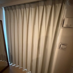 【お売りします】NITORI ニトリ　カーテン2点セットの画像