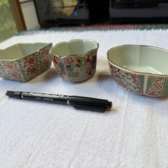 【取引中】食器差し上げます🍀の画像