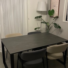 セラミックダイニングテーブル(セーラル135 GY CR03)の画像