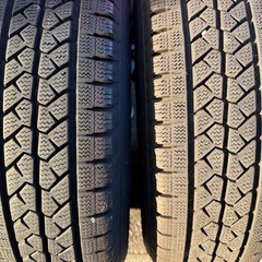 値段交渉OK　ハイエース　スタッドレス　タイヤ　ホイール　セット　エンケイ　ブリザックの画像