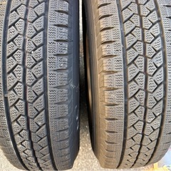 値段交渉OK　ハイエース　スタッドレス　タイヤ　ホイール　セット　エンケイ　ブリザックの画像