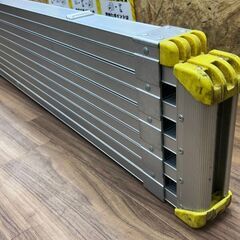 アルインコ VSS-270N アルミ合金伸縮式足場板【船橋馬込店】【店頭取引限定】【中古】管理番号：ITO8IK6YKEM0の画像