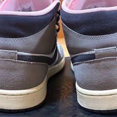AIR JORDAN 1 MID SEの画像