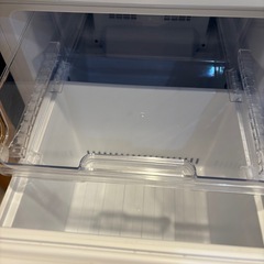 SHARP 2ドア冷凍冷蔵庫 SJ-D15J-W 152L 2023年製の画像