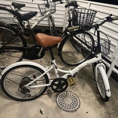 折り畳み自転車の画像