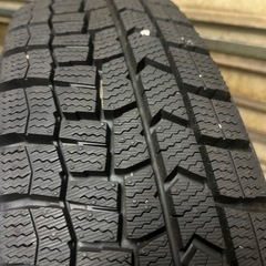 スタッドレスタイヤ155/65r14 軽自動車　バリ溝の画像