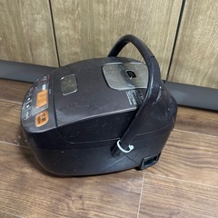 電気炊飯器  の画像