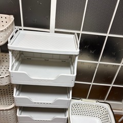 （4点セット ）キャスター付き収納ラック2台＋バスケット2個の画像