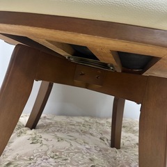 ダイニングチェアの画像