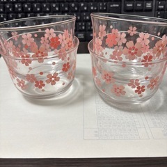 ガラスの茶器　4個セットの画像