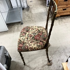 H2511-385 ヴィンテージ　アクセントチェアー　キズ汚れ有りの画像