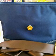 ショルダーバッグの画像