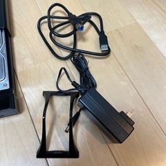 ほぼ新品　外付けHDDケース＋1TBhHDD　の画像