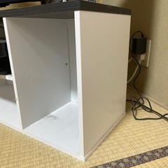 テレビ台の画像