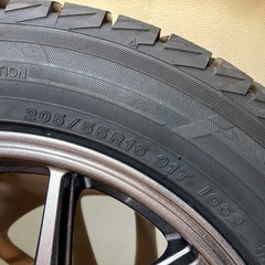 YOKOHAMAスタッドレスタイヤ　の画像