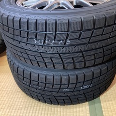 YOKOHAMAスタッドレスタイヤ　の画像