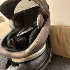 Combi ネルーム ISOFIX  新生児〜4歳の画像