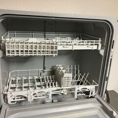 Panasonic NP-TH4-W 電気食器洗い乾燥機 パナソニックの画像