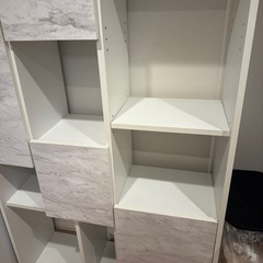 おしゃれ収納棚　大理石風   LOWYAの画像