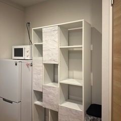 おしゃれ収納棚　大理石風   LOWYAの画像