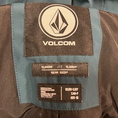 VOLCOM キッズウェア 上下セットの画像