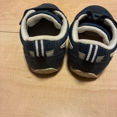 アシックス　スニーカー　12.5cmの画像